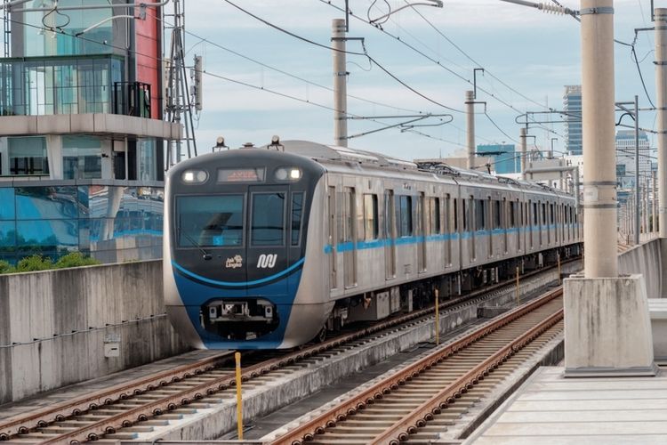 Jadwal Operasional MRT Jakarta Selama Libur Panjang: Catat Agar Tidak Ketinggalan!